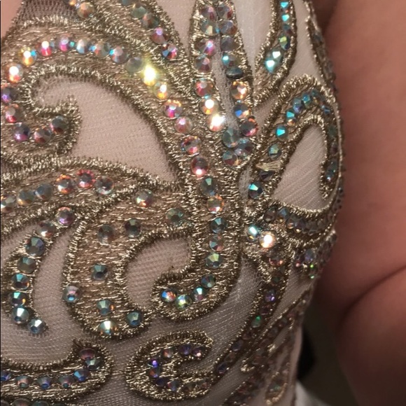 Sherri Hill short formal dress - Picture 4 of 5